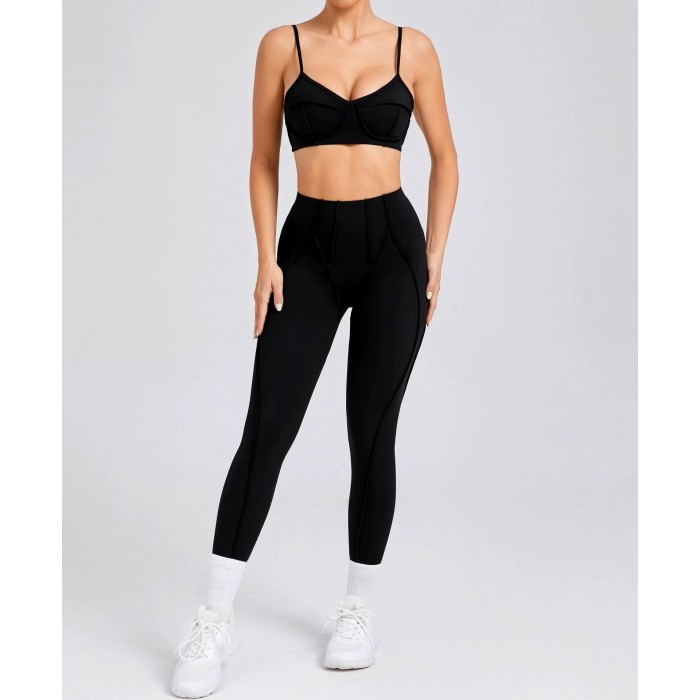 Спортивний комплект топ з легінсами Top + Leggings model 81 (Nero) Спортивний комплект топ з легінсами Top + Leggings model 81 (Nero)